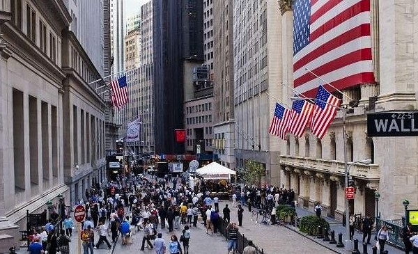 Punto Biz: Qué hace falta para emigrar a los Estados Unidos